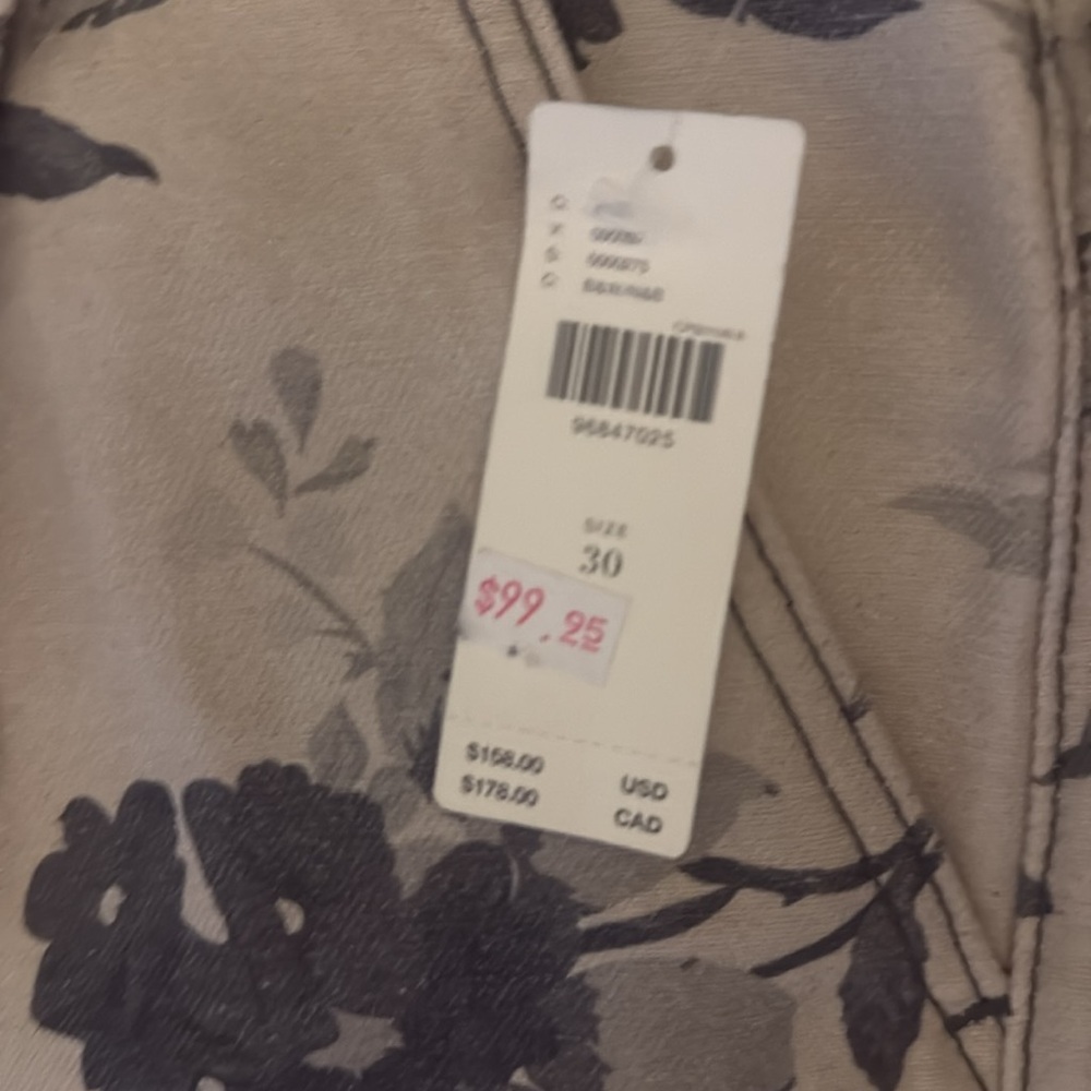 Pilcro by Anthropologie BNWT. High rise, wide leg black and tan cuffed jeans - Picture 6 of 6